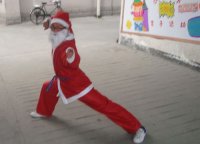 餅干老師表演武術(shù)